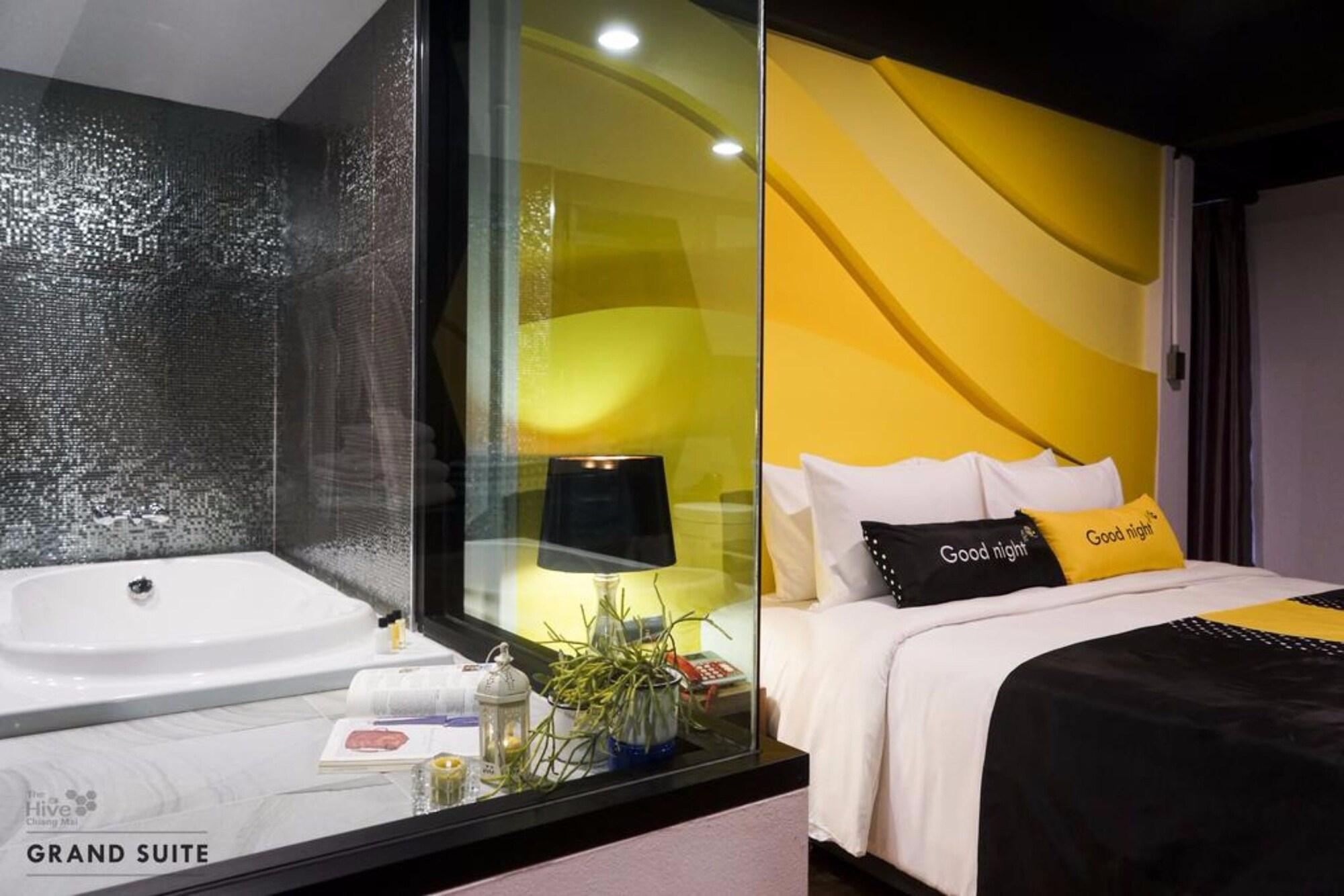 The Hive Chiang Mai Hotel Екстер'єр фото